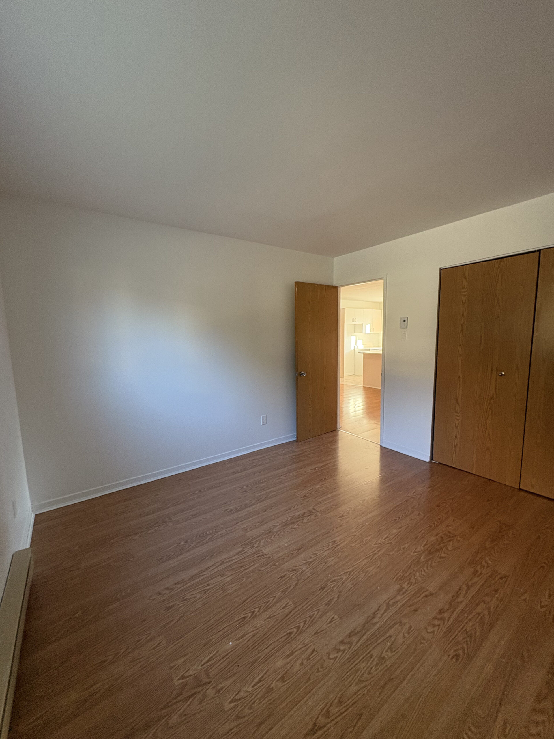 20250915_214413621_iOS